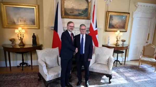 涨声操盘 加强核能领域合作 捷克与英国签署核能合作谅解备忘录